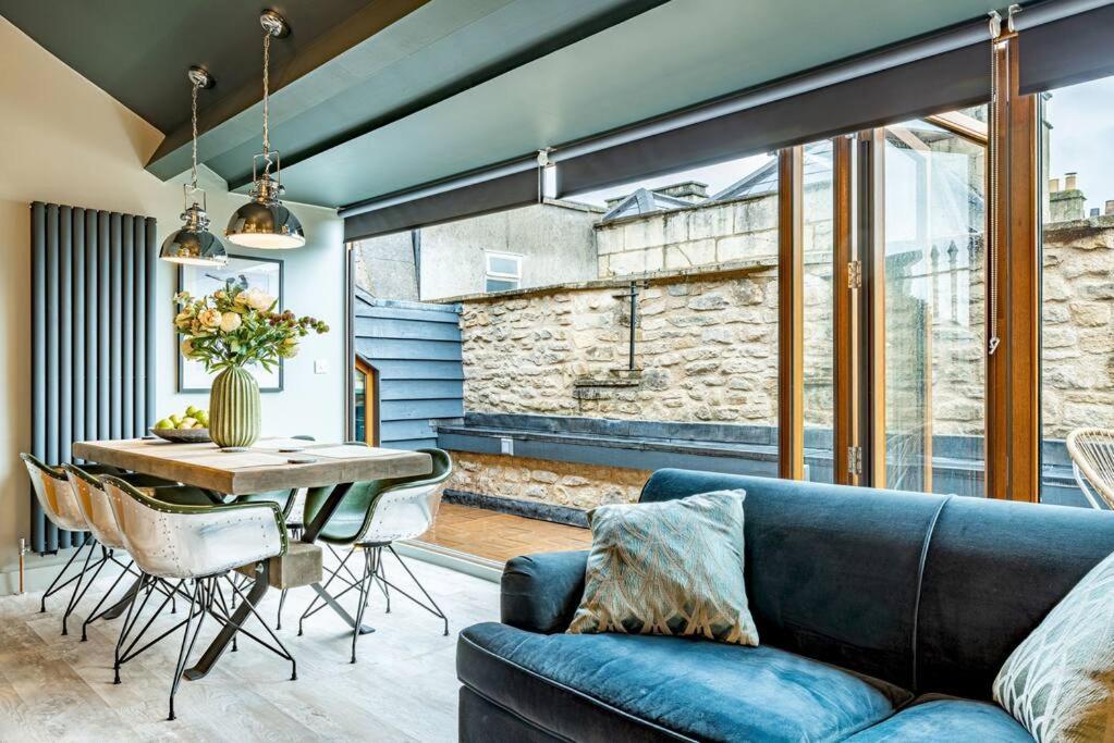 Style & Opulence In Georgian Chapel W Parking Διαμέρισμα Μπαθ Εξωτερικό φωτογραφία