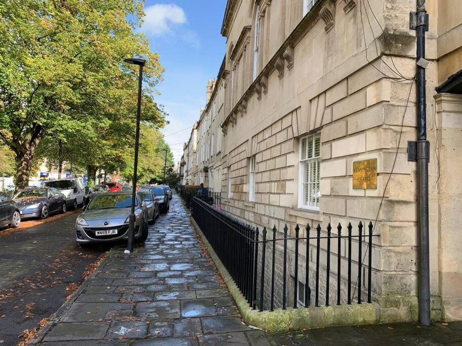 Style & Opulence In Georgian Chapel W Parking Διαμέρισμα Μπαθ Εξωτερικό φωτογραφία
